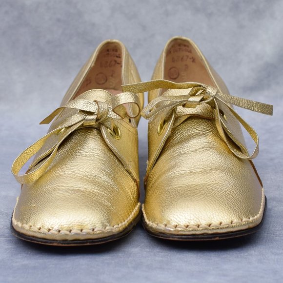 Women's Vintage Jacqueline Gold "Meridith" Textured Leather Square Toe Pumps - Picture 2 of 10